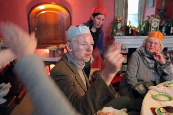 Julian Assange Christmas Crackers