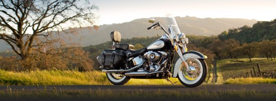 2013 FLSTC Heritage Softail Black HARLEY DAVIDSON