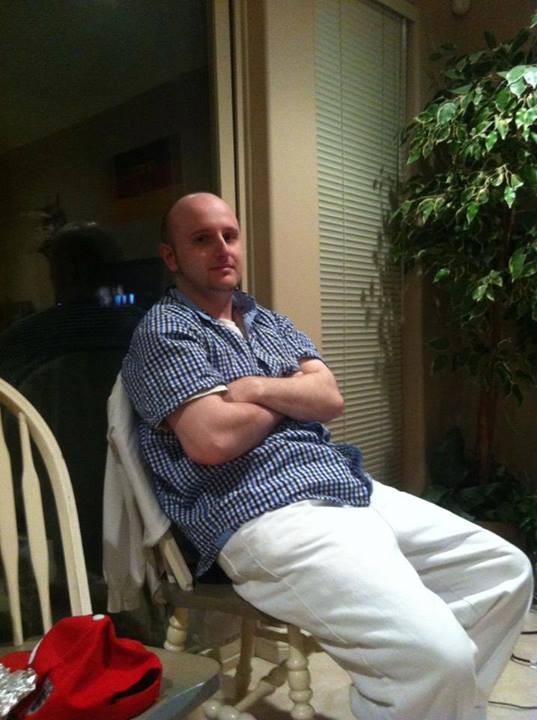 Daniel Ghoukassian Me at Mike P's watching UFC 159 I won the prize for guessing who would win. Free shot tequila. yay 5 July 2013 at 19:39